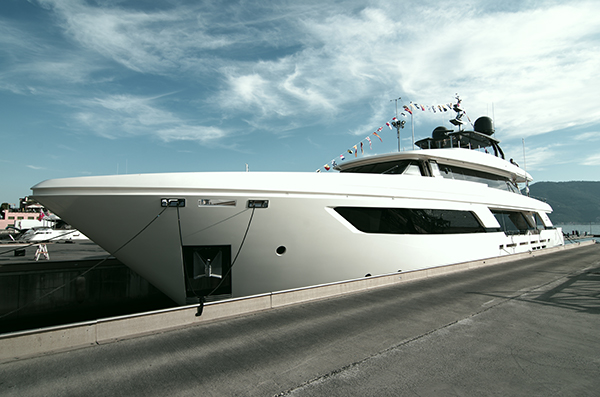 Custom Line launches its first Navetta 37.