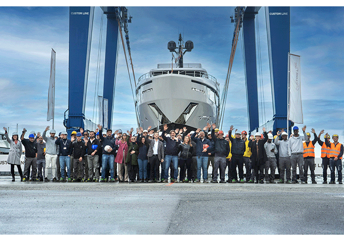 Lançamento da décima oitava Navetta 30 da Custom Line: um equilíbrio requintado entre conforto e design.<br />
 