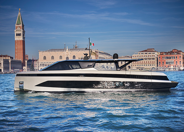 The essence of boating: wallywhy100 brings unique function and style to key 70-foot segment.<br />
 
