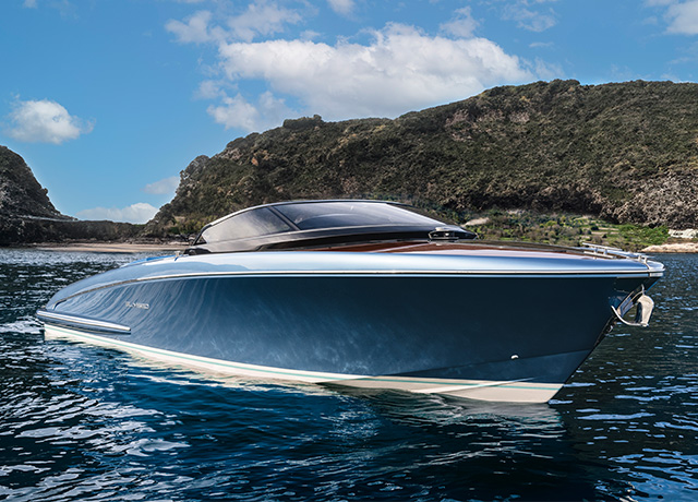 La durabilité du tout électrique et un style incomparable: le nouveau Riva El-Iseo.<br />
 