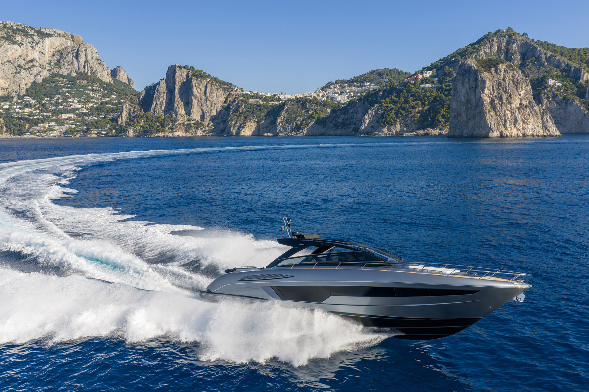 Riva 58’ Capri is the new open yacht with a sporty heart and a glamorous spirit.