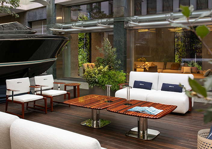 Exteta x Riva: the evolution of timeless style.
